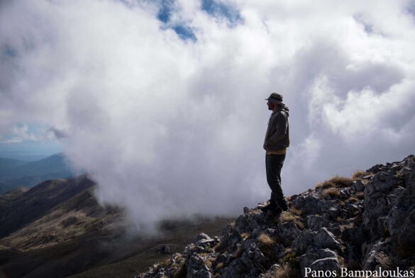Κάτω από την κορυφή