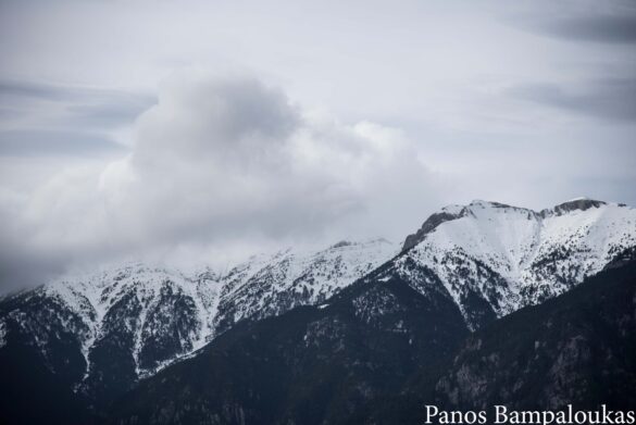 Ο χιονισμένος Όλυμπος