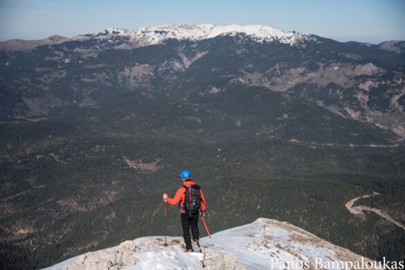 Η Οίτη απέναντι